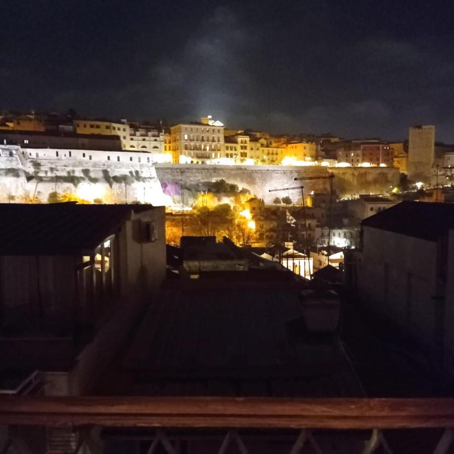 Апартаменты Sky Moon Cagliari Centro Vista Mare Экстерьер фото